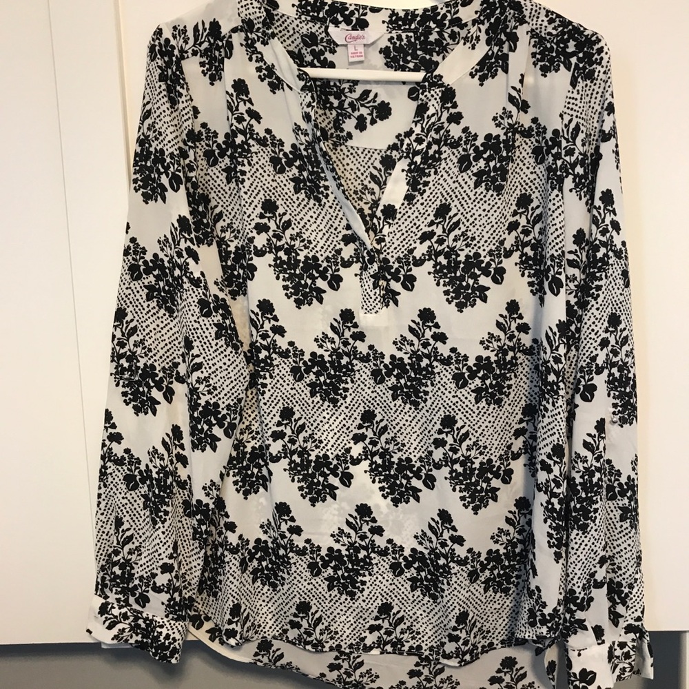 Candies black and white ladies pullover blouse
